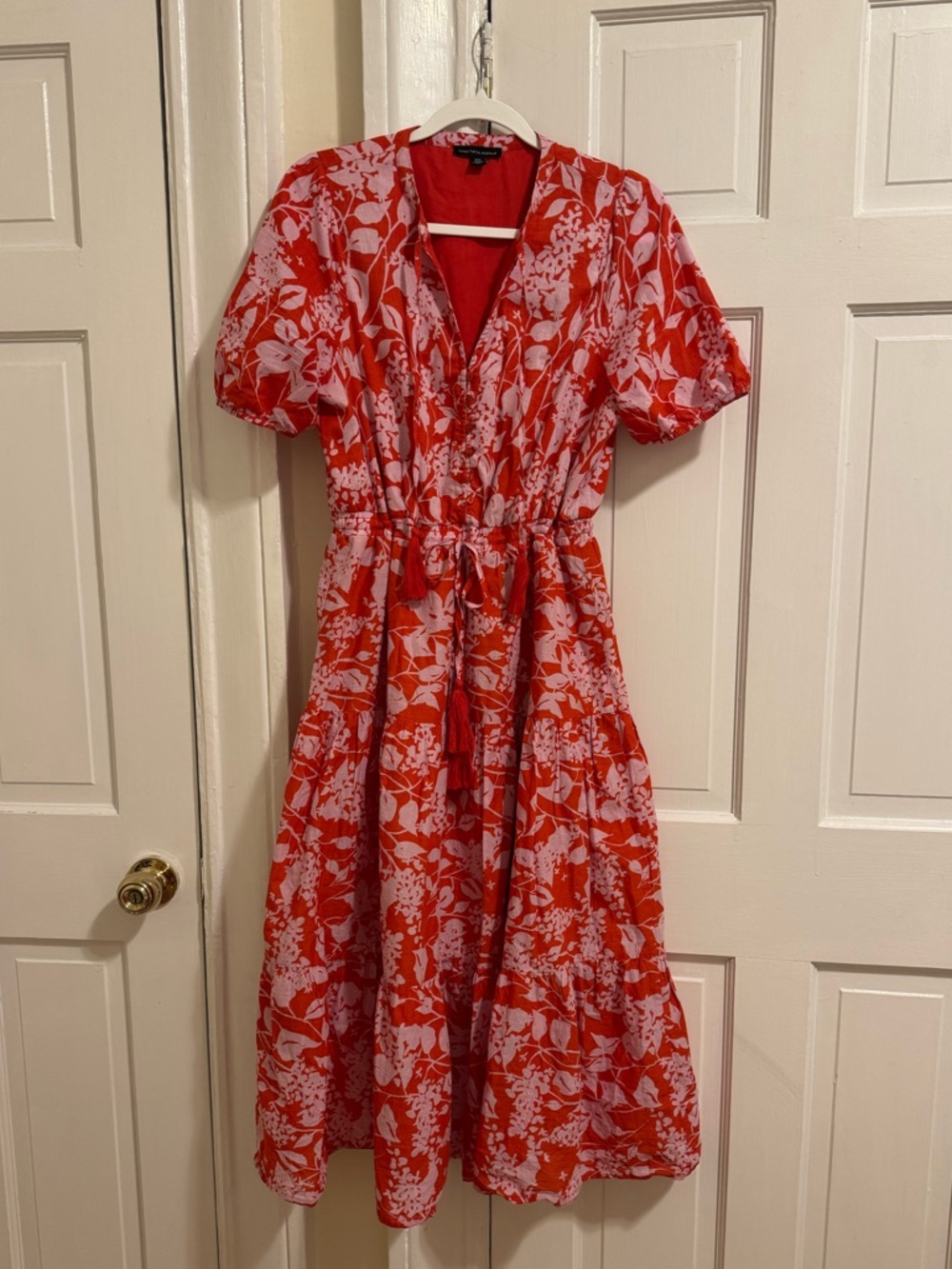 Saks Fifth Avenue Floral Tiered Midi Dress Red Pink Puff Sleeve M